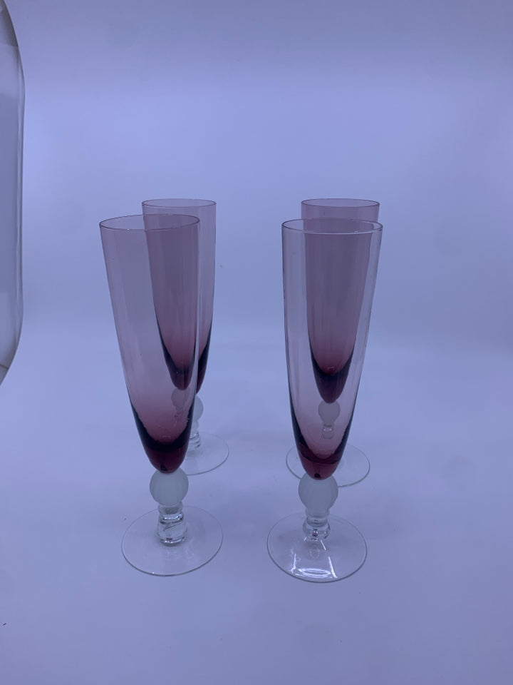 4 FOOTED TINTED PURPLE FLUTES.
