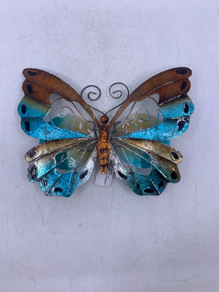 BLUE/ORANGE METAL BUTTERFLY WALL HANGING 5" X 7"