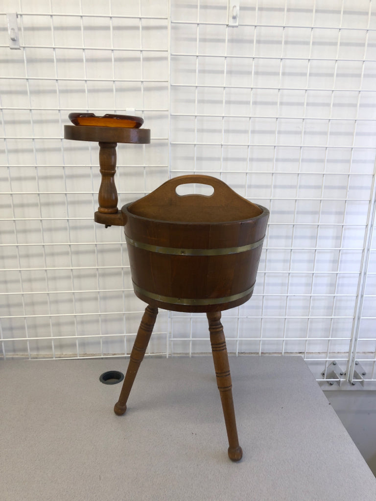 2PC VTG SEWING BUCKET ON LEGS W/AMBER COATED ASH TRAY.