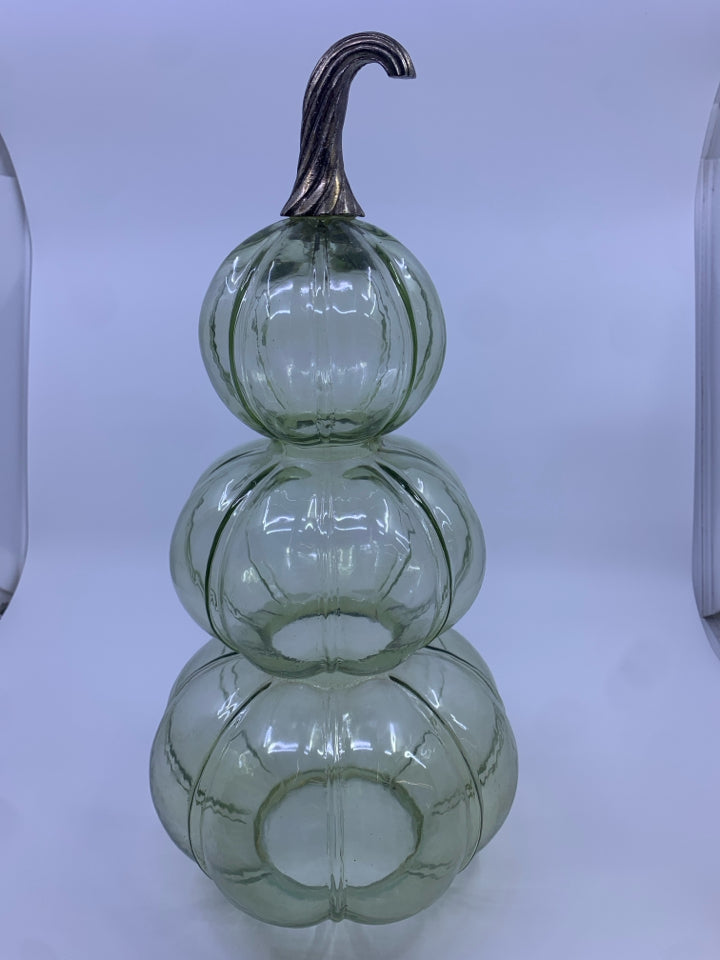 GLASS 3 STACKING PUMPKINS.
