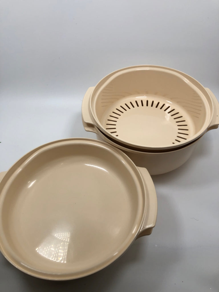 4PC MICROWAVE STACK COOKER SET - TUPPERWARE.