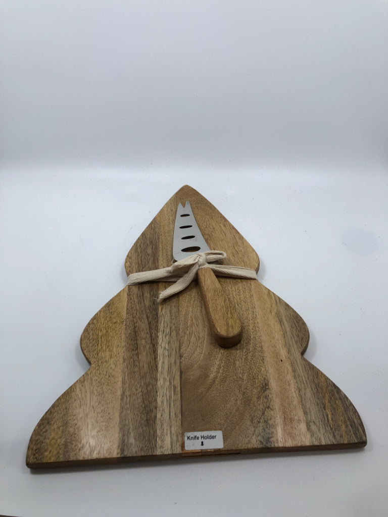 WOOD TREE SERVING BOARD W/ KNIFE.