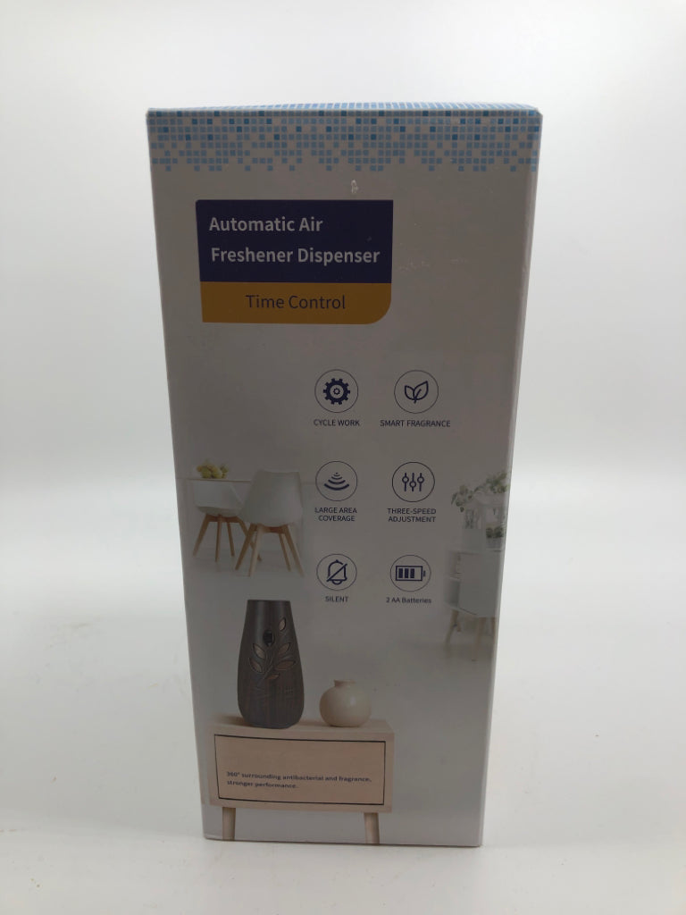 NIB AUTOMATIC AIR FRESHENER DISPENSER TIME CONTROLED.