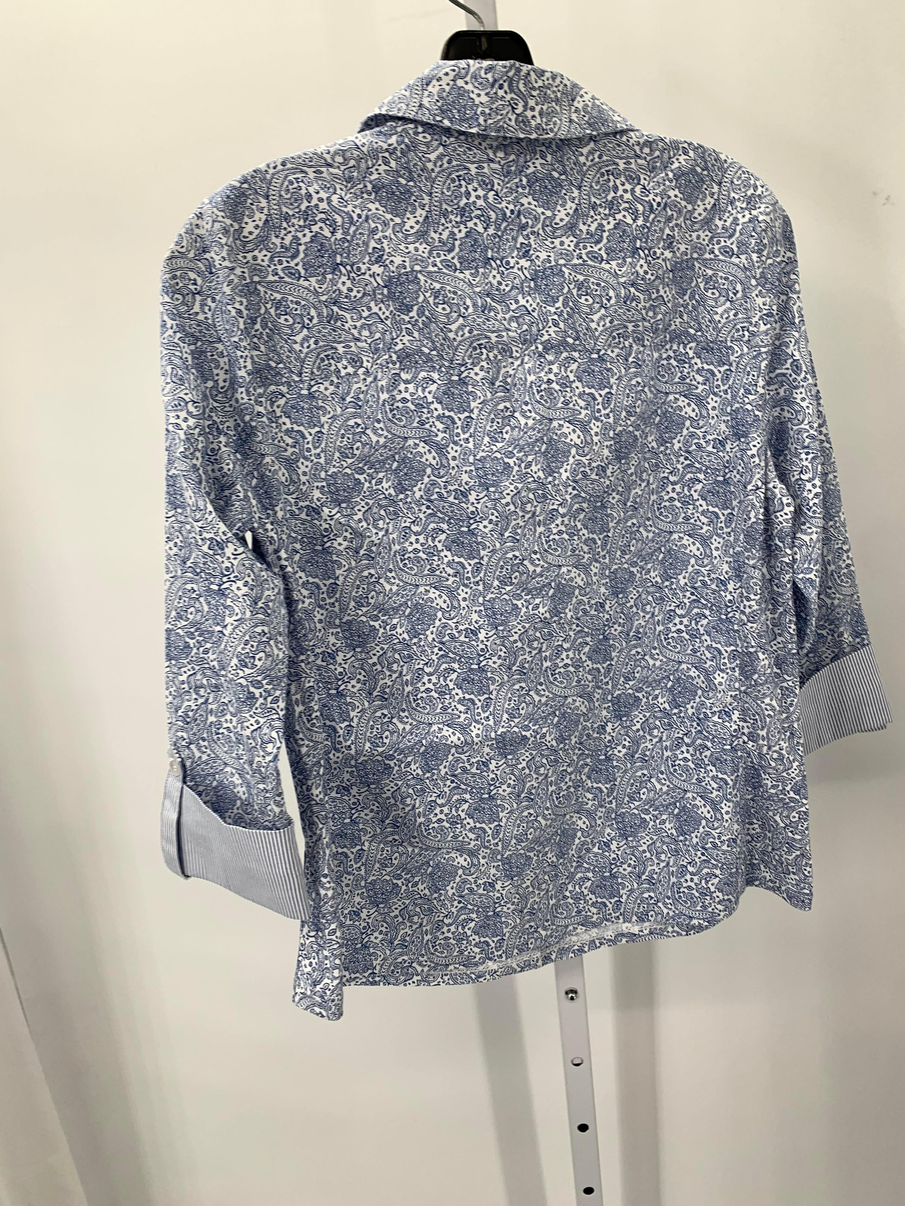 Size Small Misses 3/4 Sleeve Shirt