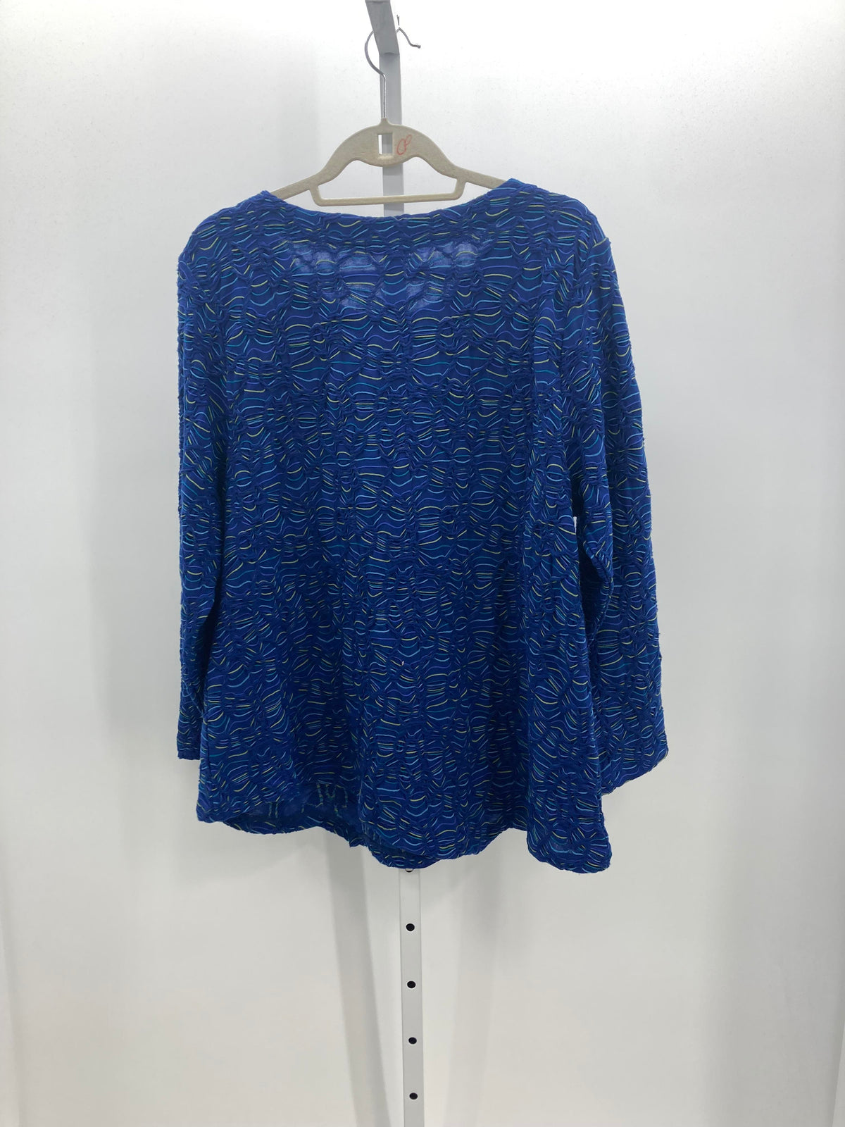 Size Extra Large Misses Long Sleeve Shirt