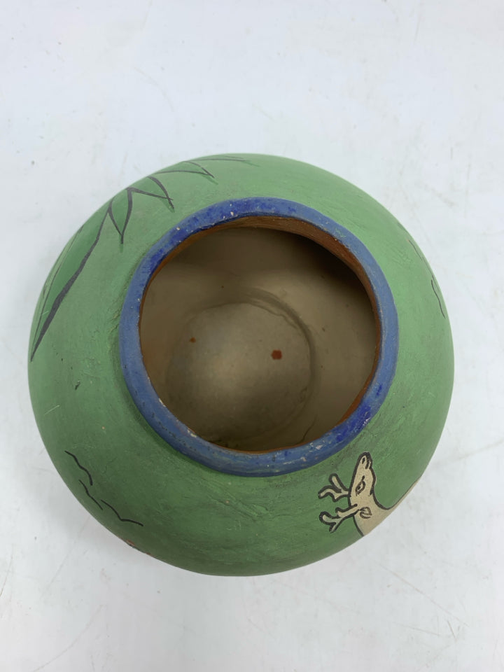 SOUTHWESTERN DESERT SCENE VASE- MEXICO.