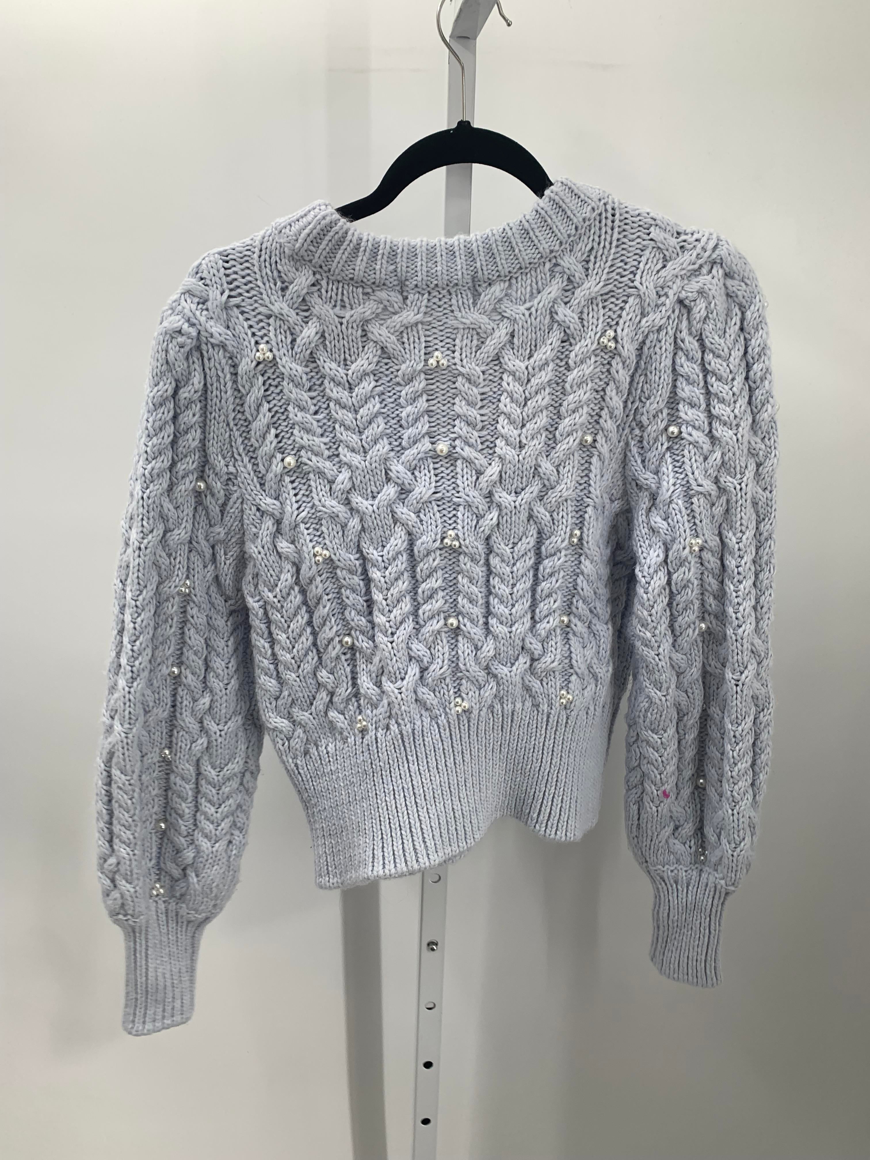 Size Medium Juniors Long Sleeve Sweater