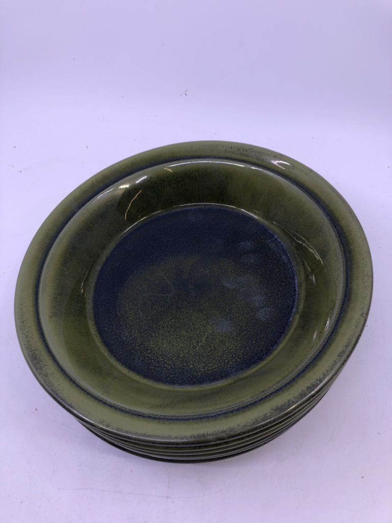 6 GREEN SHALLOW BOWLS.
