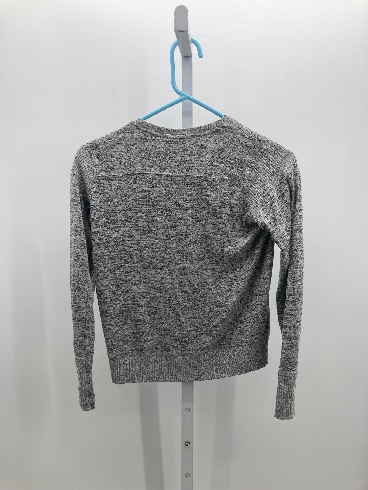Athleta Size 8-10 Girls Long Sleeve Sweater