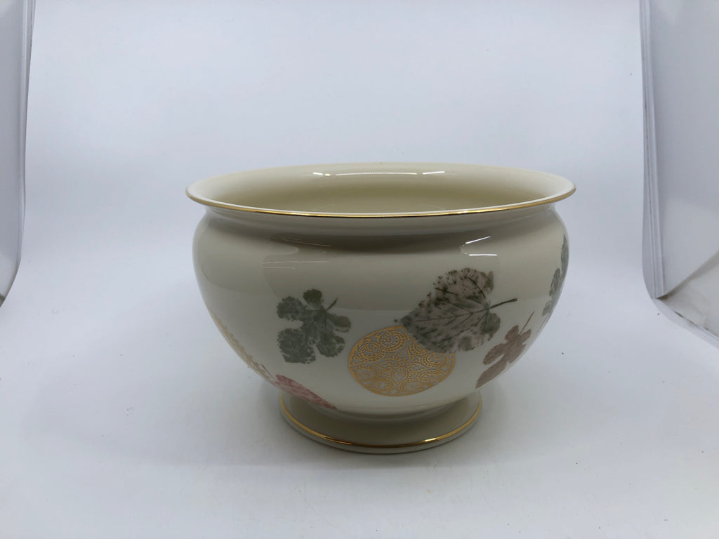 LEAF AND MEDALLION PATTERN CACHE POT PLANTER- NATURE'S IMPRESSIONS.