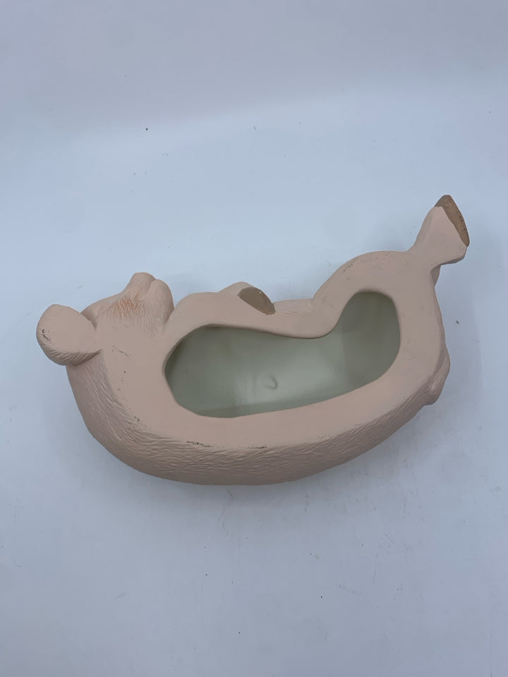 CERAMIC LAYING PIGLET.