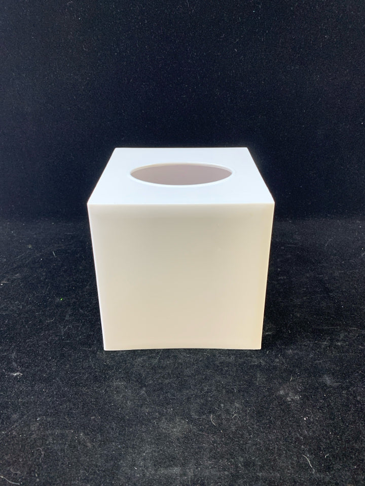 WHITE PLASTIC TISSUE BOX COVER.