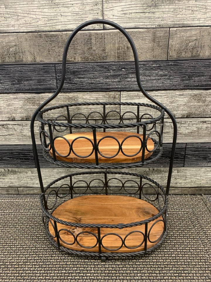 2 TIER METAL BASKET W/ WOOD BOTTOM.