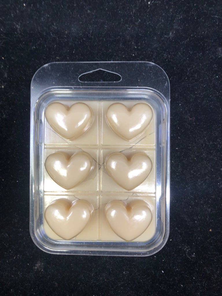 NIP WAX MELTS.