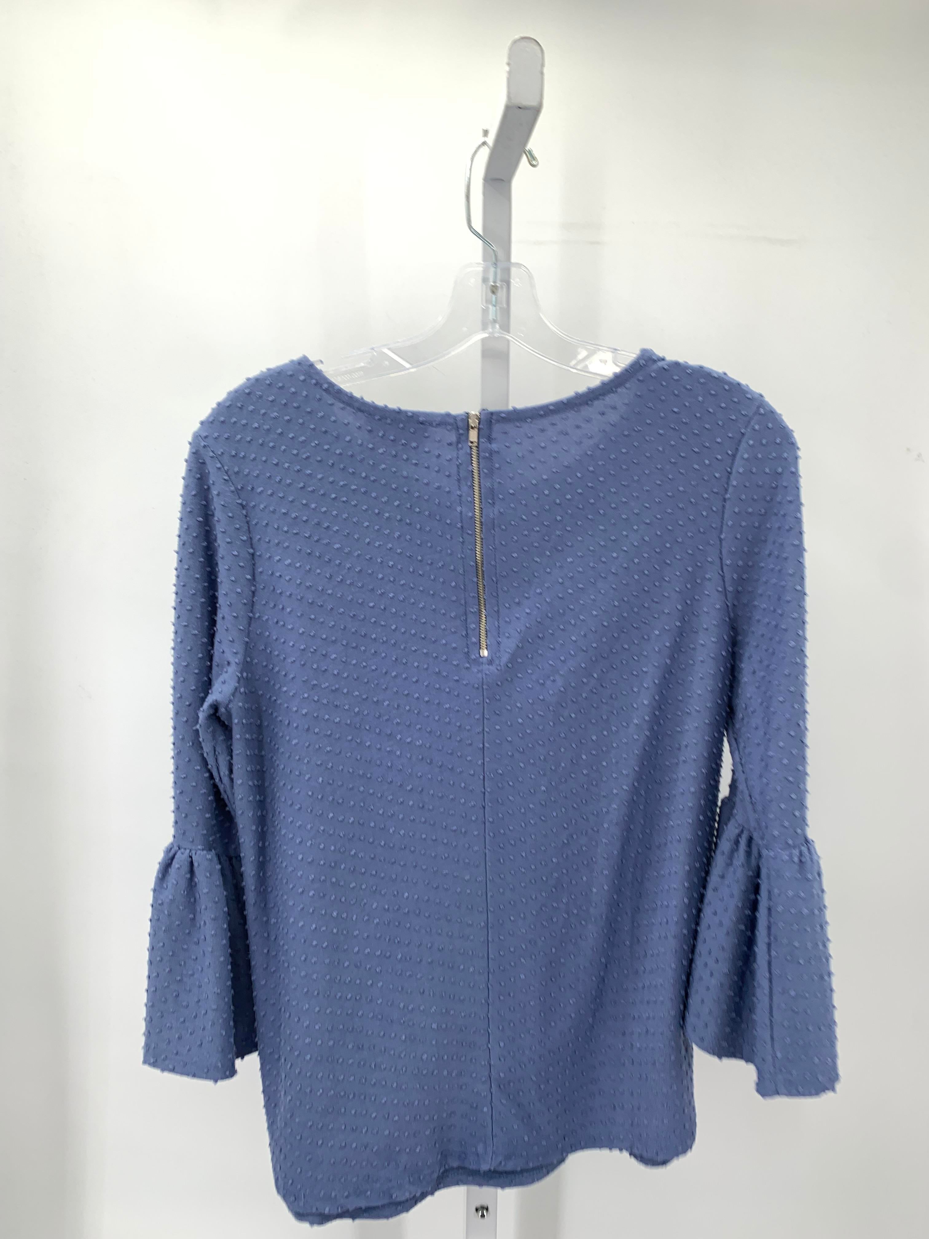 W5 Size Small Misses 3/4 Sleeve Shirt