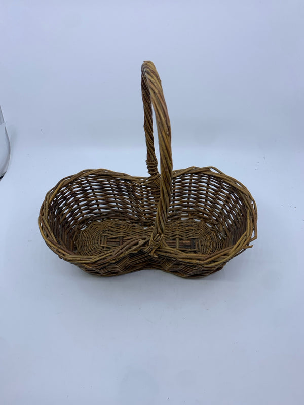 WOVEN STICK BASKET BOW Shaped.