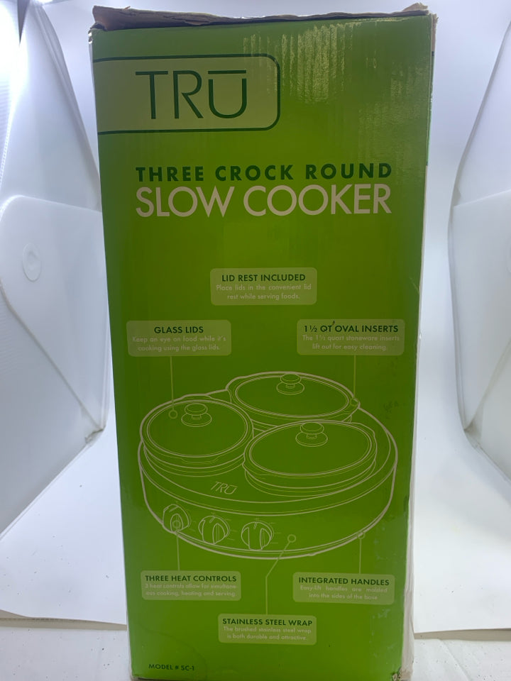 NIB SMALL TRIPLE SLOW COOKER.