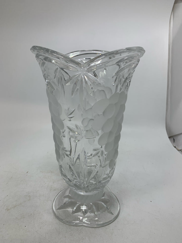 HEAVY FOOTED CRYSTAL VASE W/ FROSTED GRAPES.