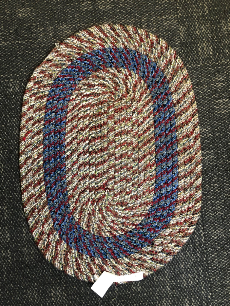 BRAIDED MAT.