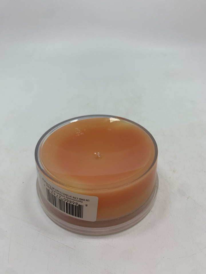 'LINE-DRIED COTTON' WAX SCENTERPIECE MELT.