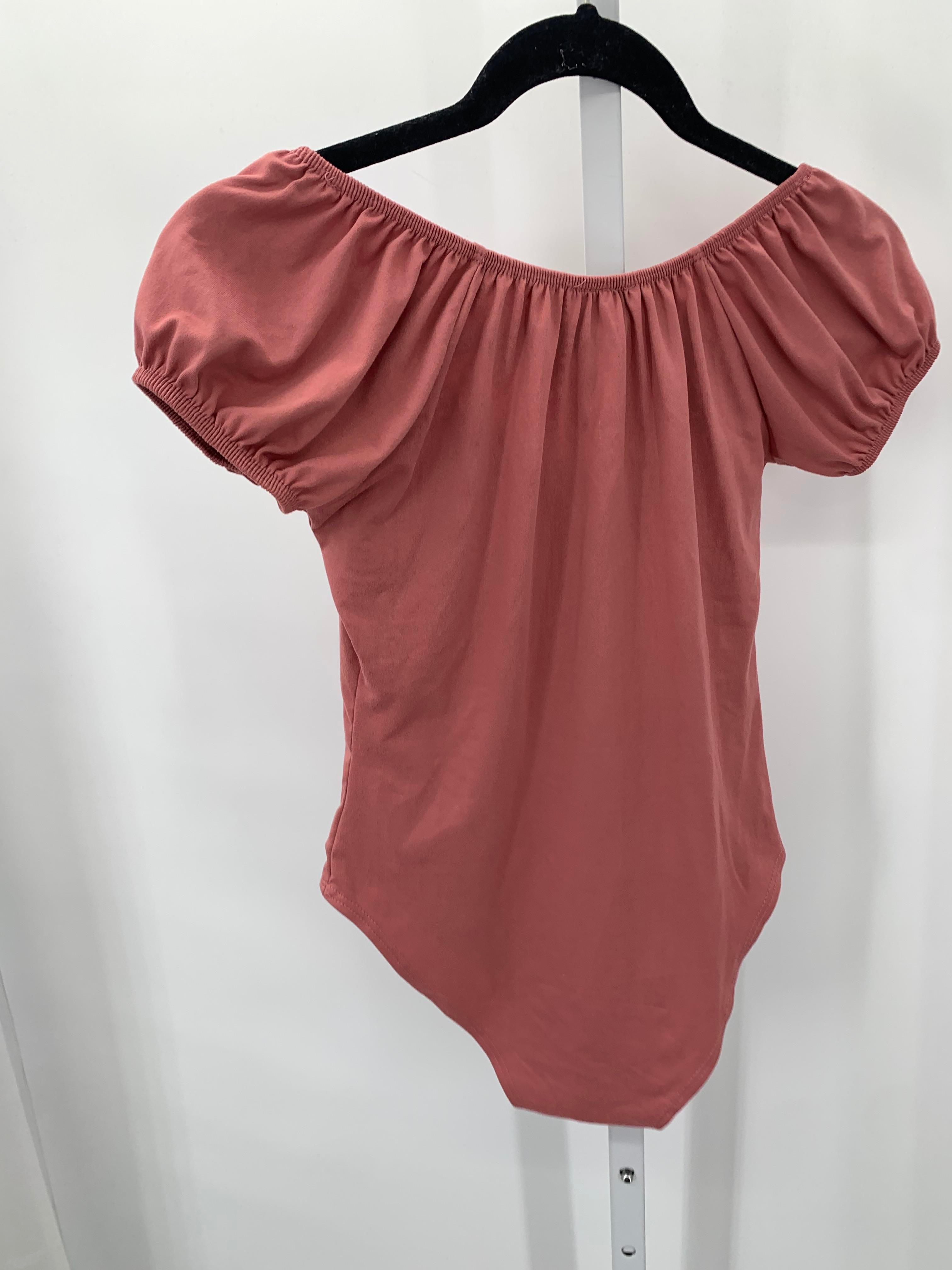 Size Small Juniors Short Sleeve Shirt