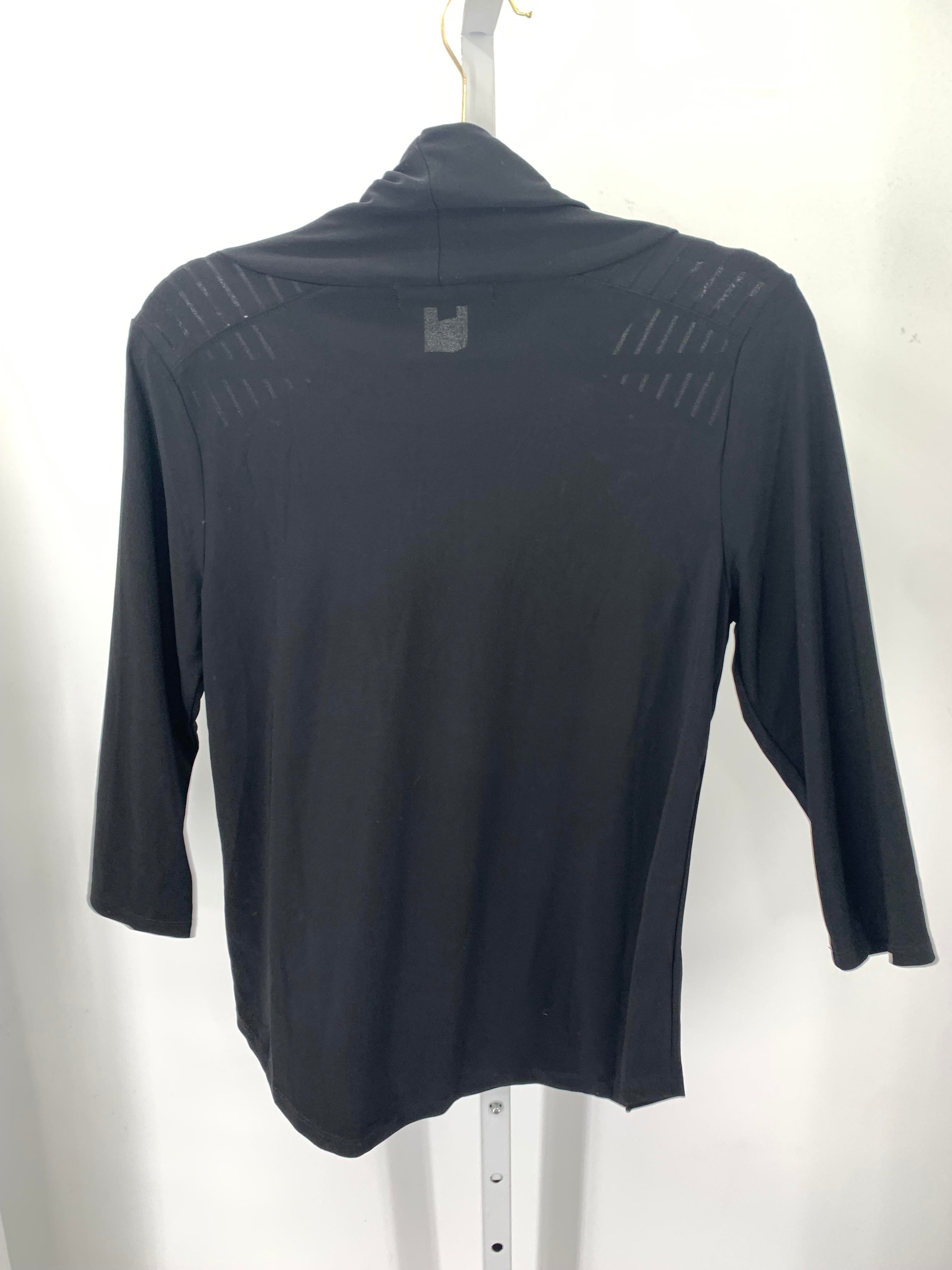 Size Medium Misses 3/4 Sleeve Shirt