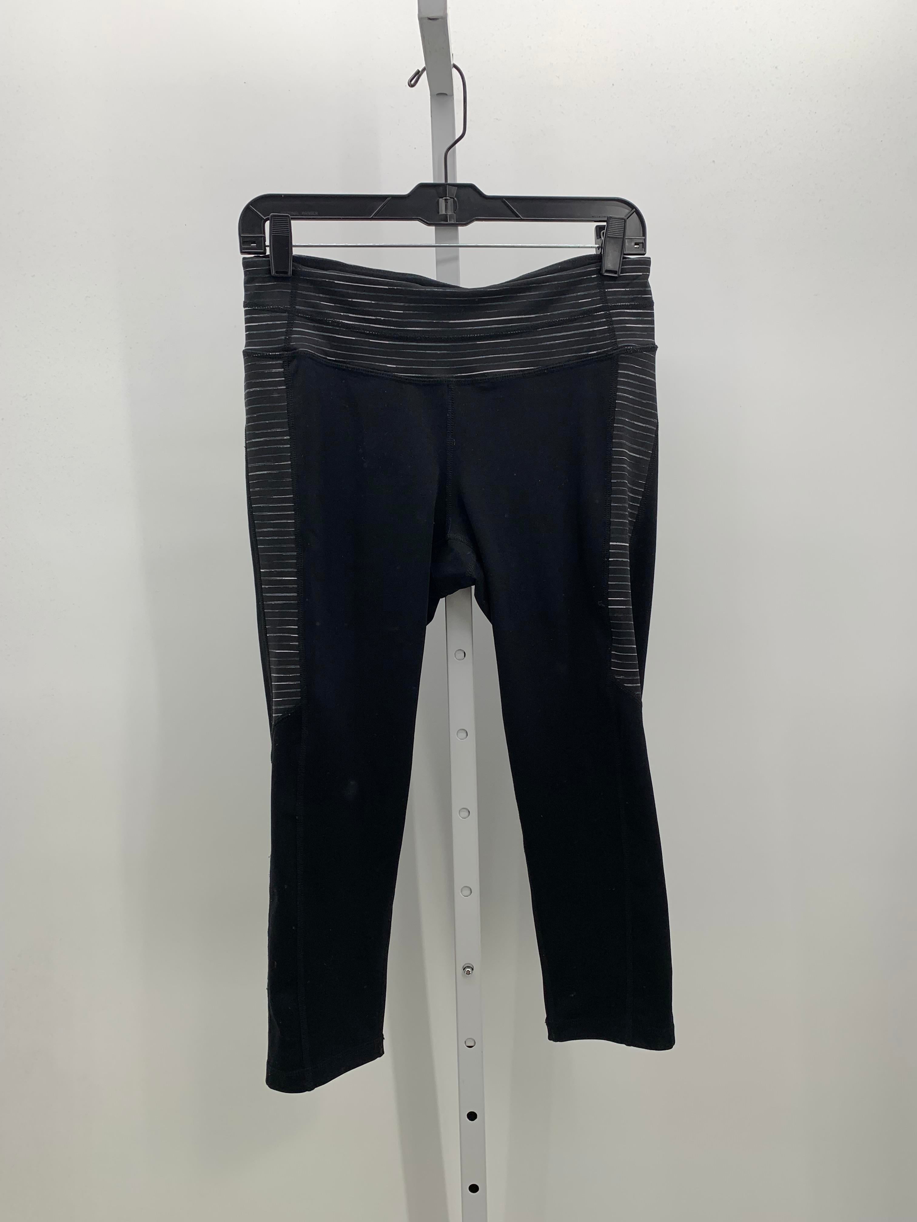 Free 2b Free Size Medium Misses Capri Pants