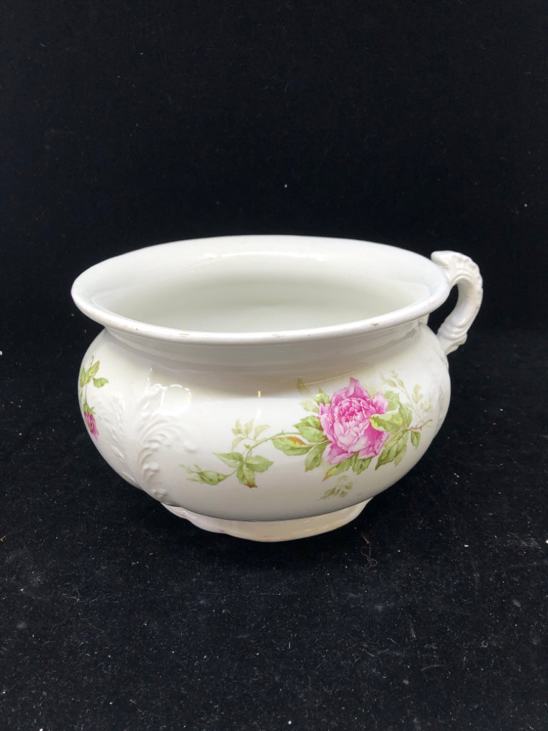 VTG WHITE CHAMBER POT WITH PINK ROSES.
