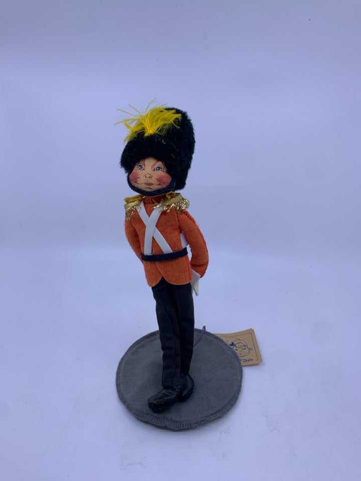 ROYAL SOLDIER ANNALEE DOLL.