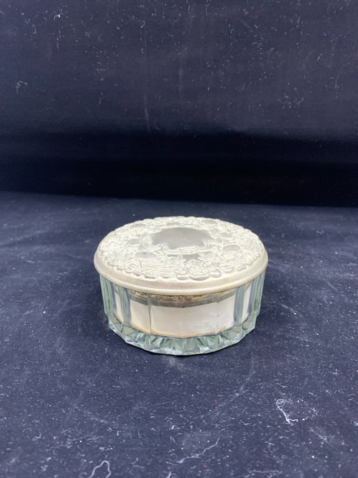 VTG POWDER PUFF JAR.