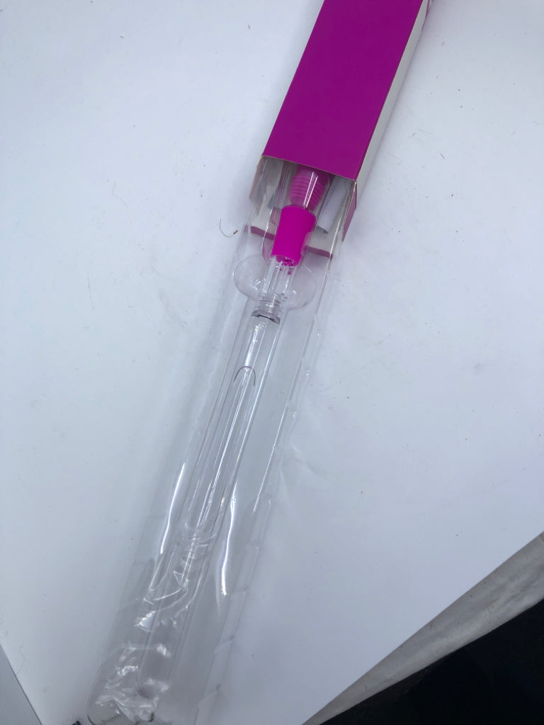 NIP PINK HOST WINE COOLER ICECUBE.