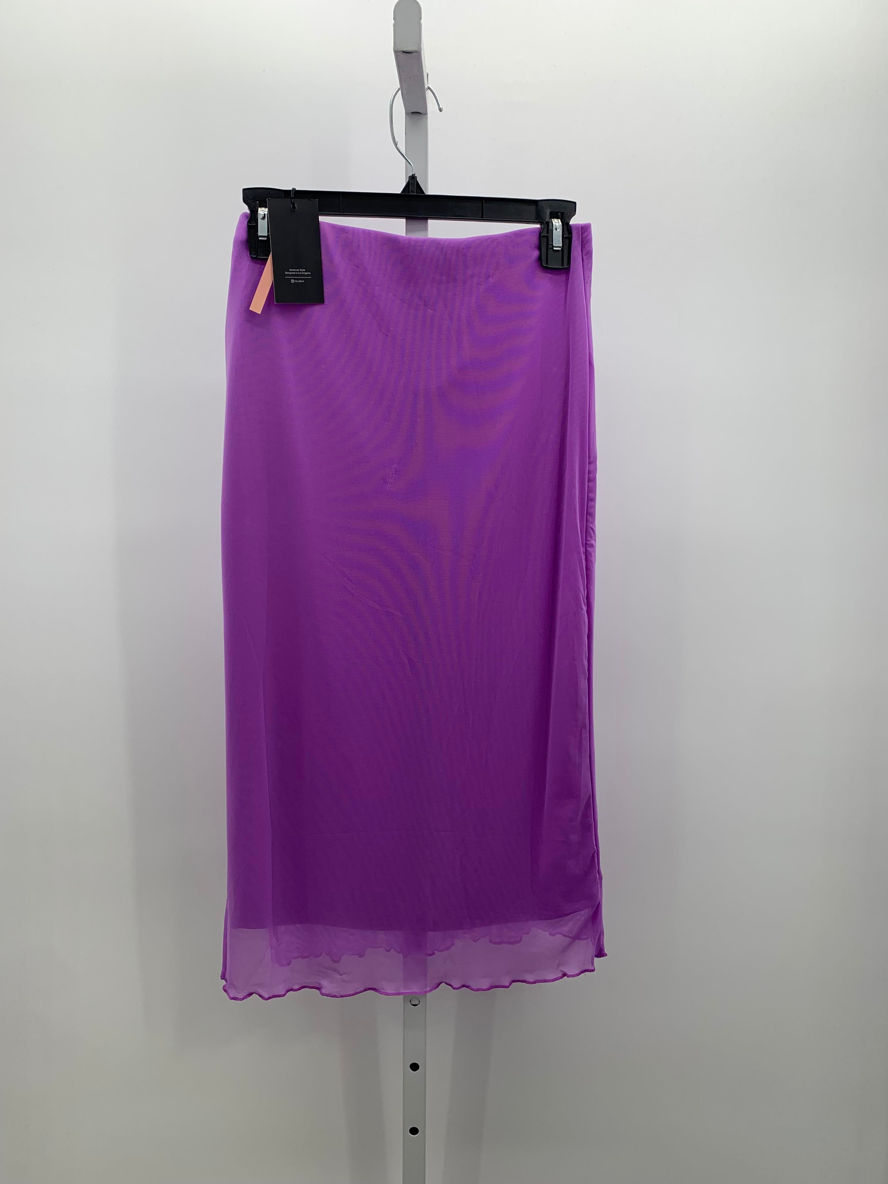 Iris Size Large Juniors Skirt