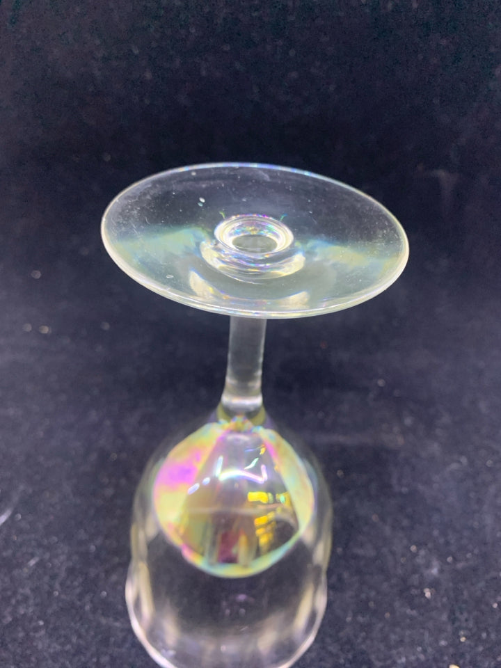 4 IRIDESCENT WINE GLASSES.