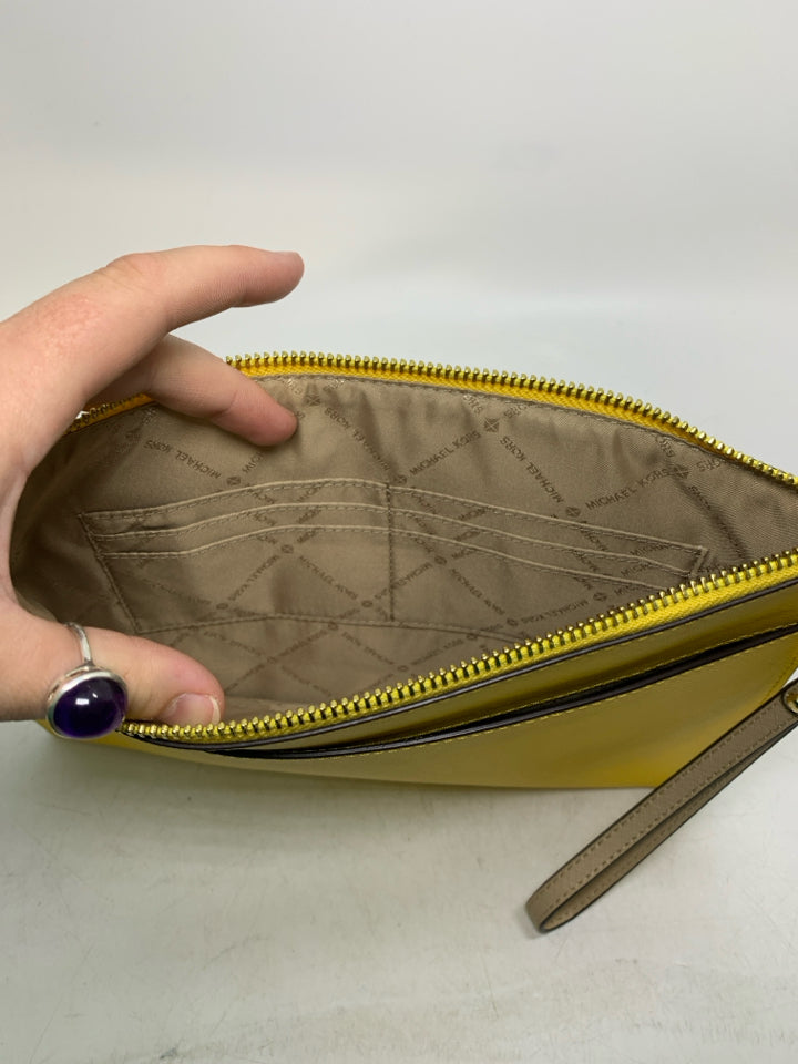 Michael Kors Envelope Colorblock Wristlet