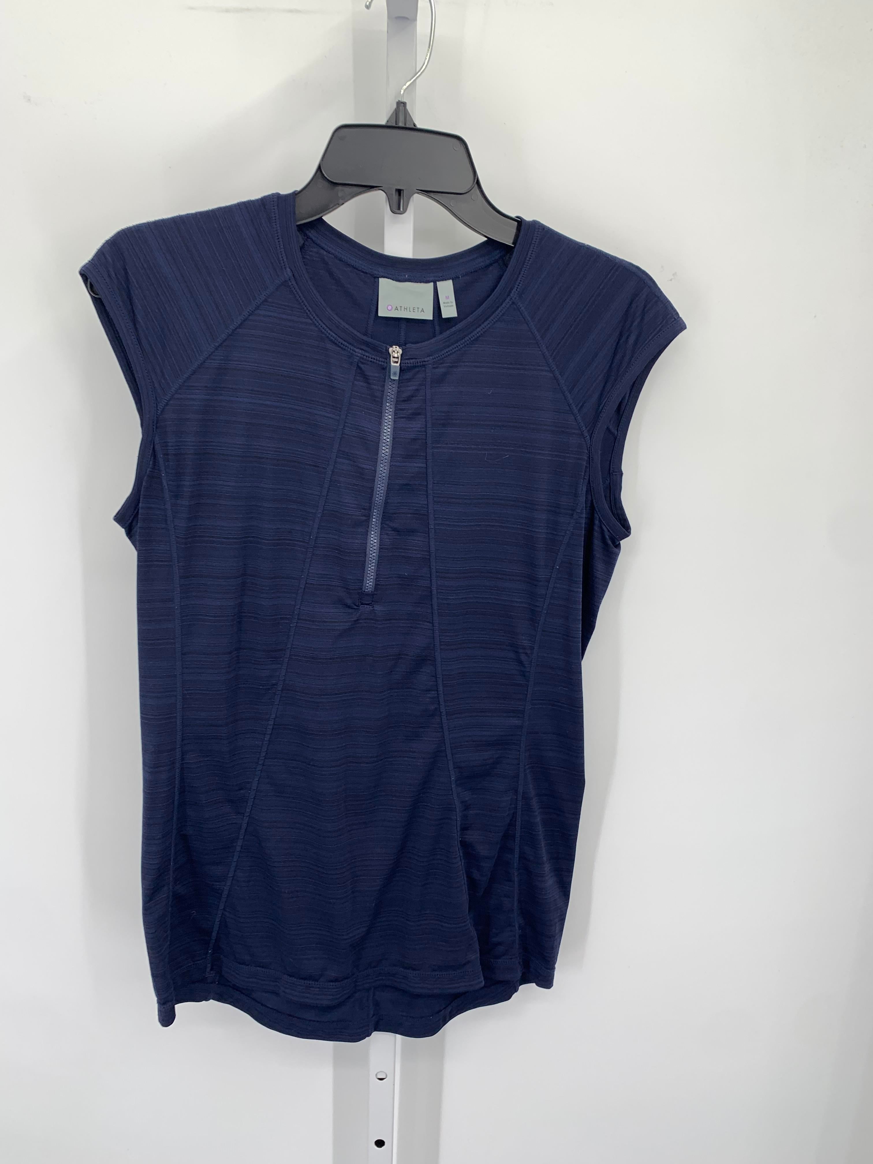 Athleta Size Medium Misses Short Sleeve Shirt