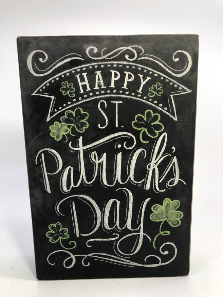 HAPPY ST PATRICK'S DAY WOOD BLOCK.