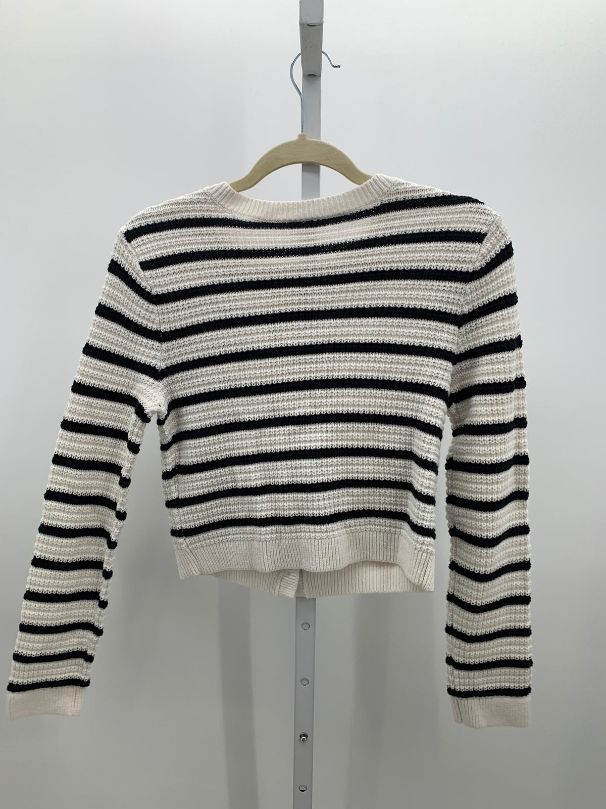 Abercrombie Size 10-12 Girls Long Sleeve Sweater