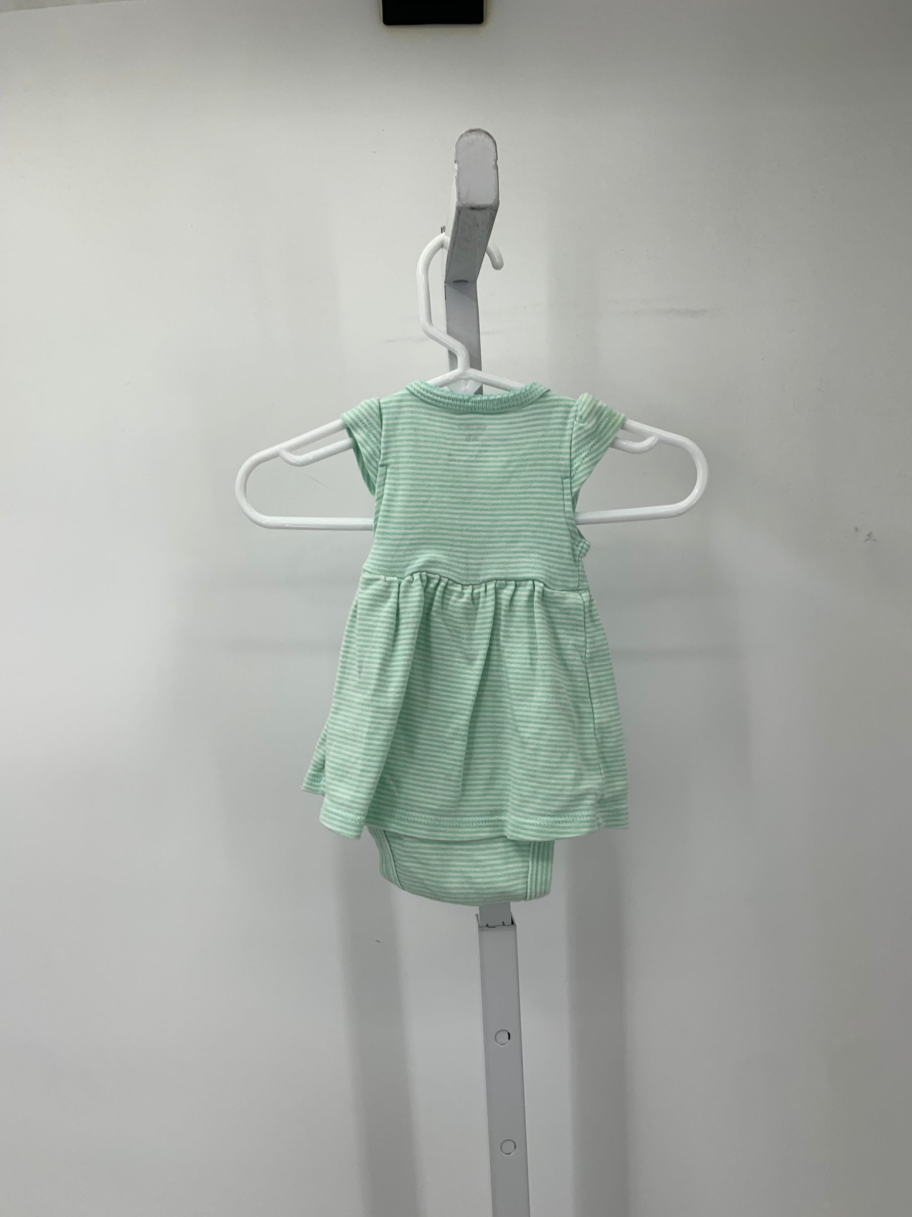 Carters Size Newborn Girls Short Sleeve Dress