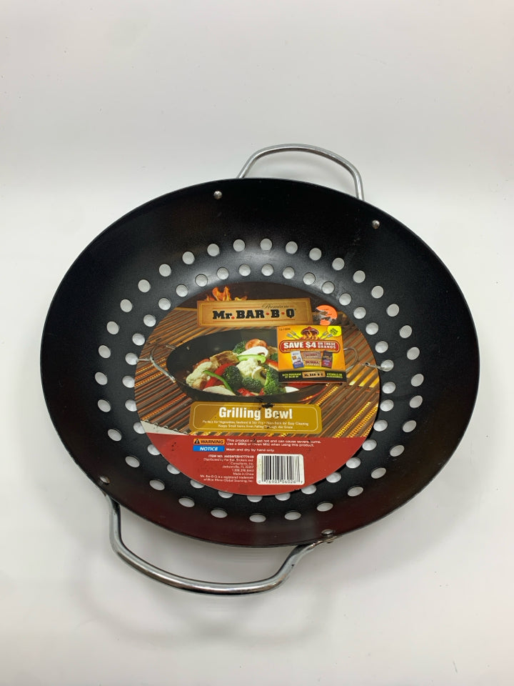 NWT MR BAR-B-Q GRILLING BOWL.