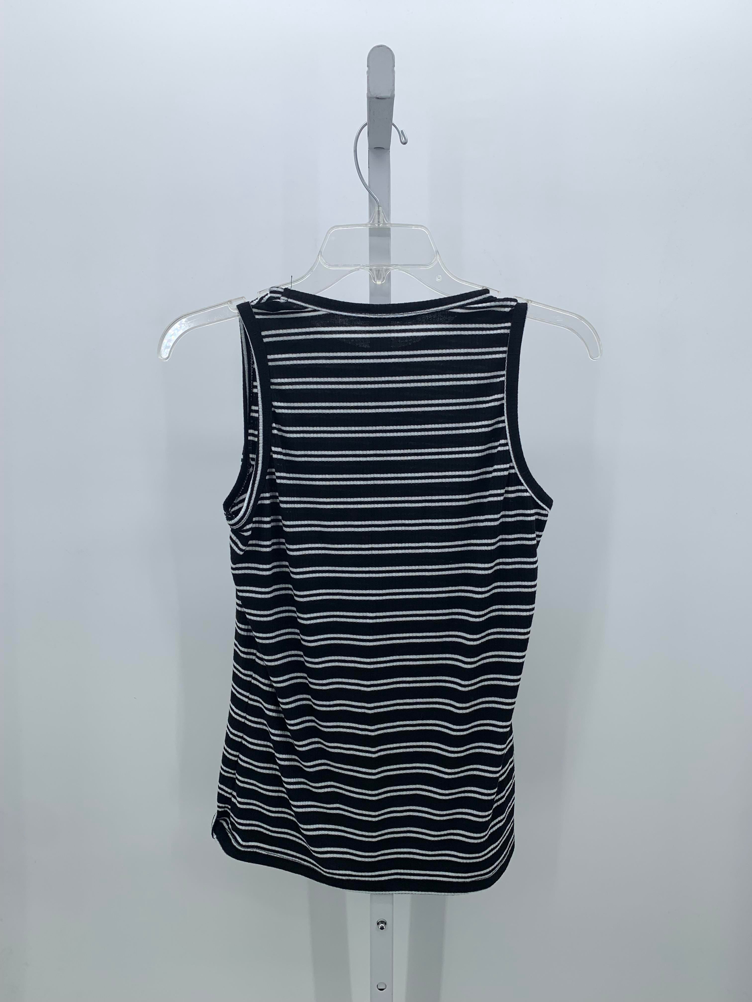 Size Small Misses Tank