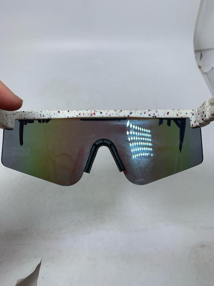 Pit Viper Absolute Freedom / Merika Polarized White & Blue Sunglasses