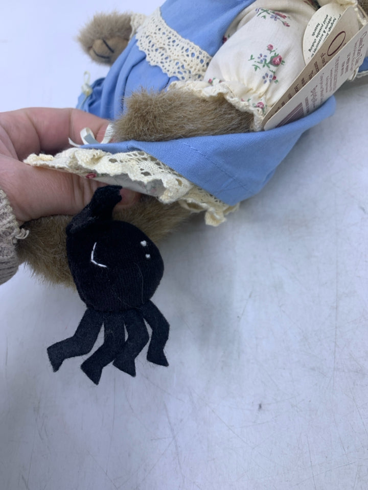 LITTLE MISS MUFFET TAN BEAR W/ SPIDER ON FOOT BOYDS BEAR.