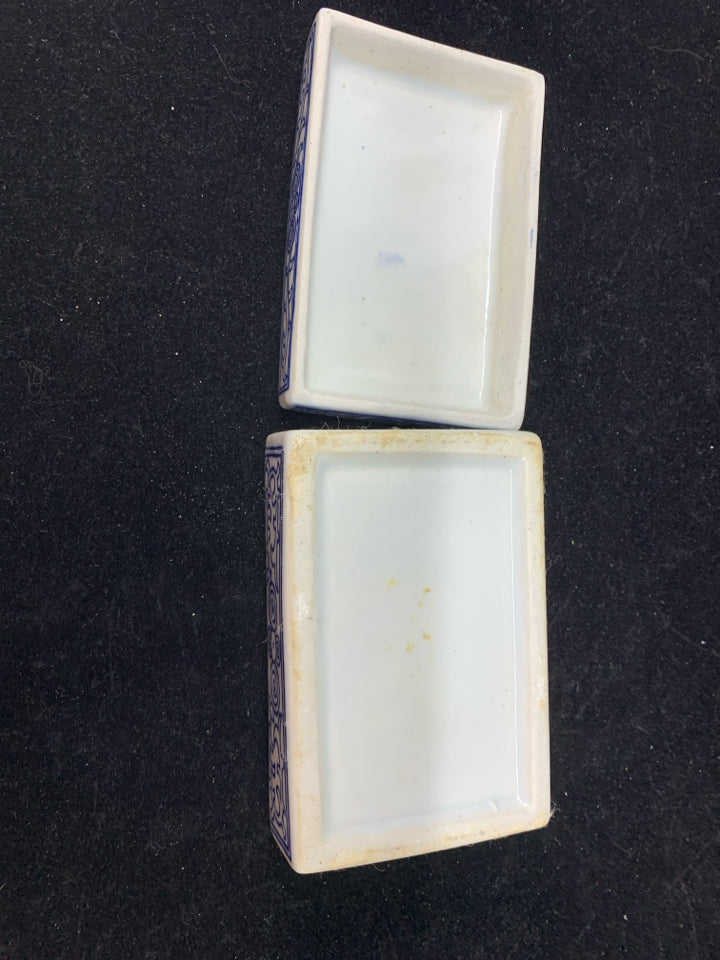 GRAY/BLUE CERAMIC BOX W/ LID.