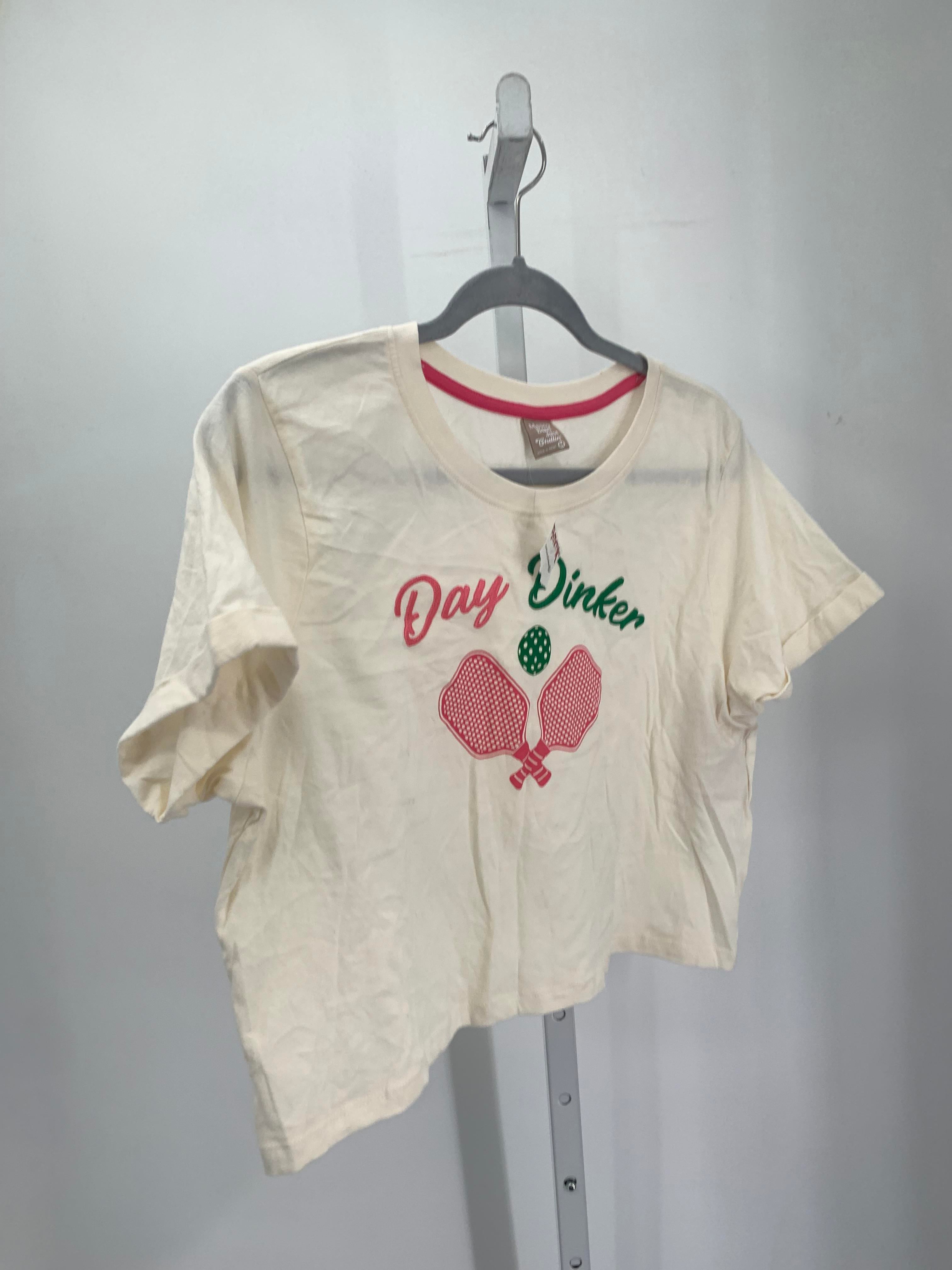 Size Medium Juniors Short Sleeve Shirt