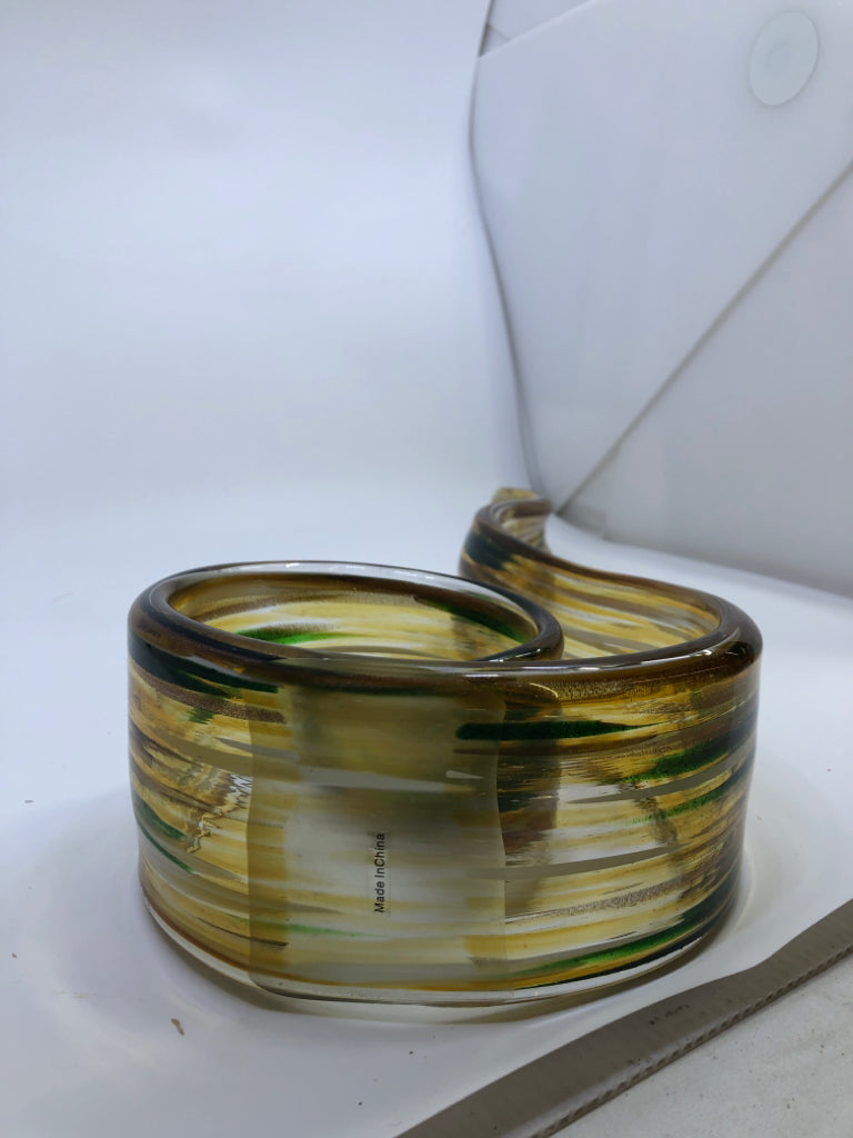 YELLOW & GREEN BLOWN GLASS SWIRL.