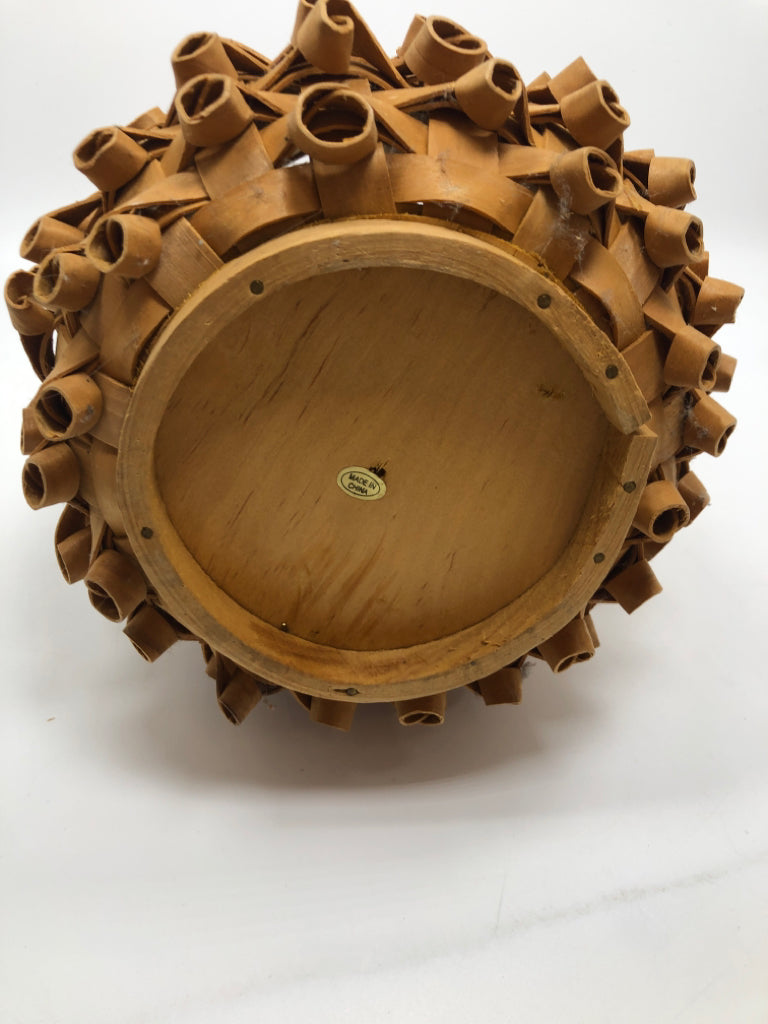 CURL WEAVE BASKET W/HANDLE.