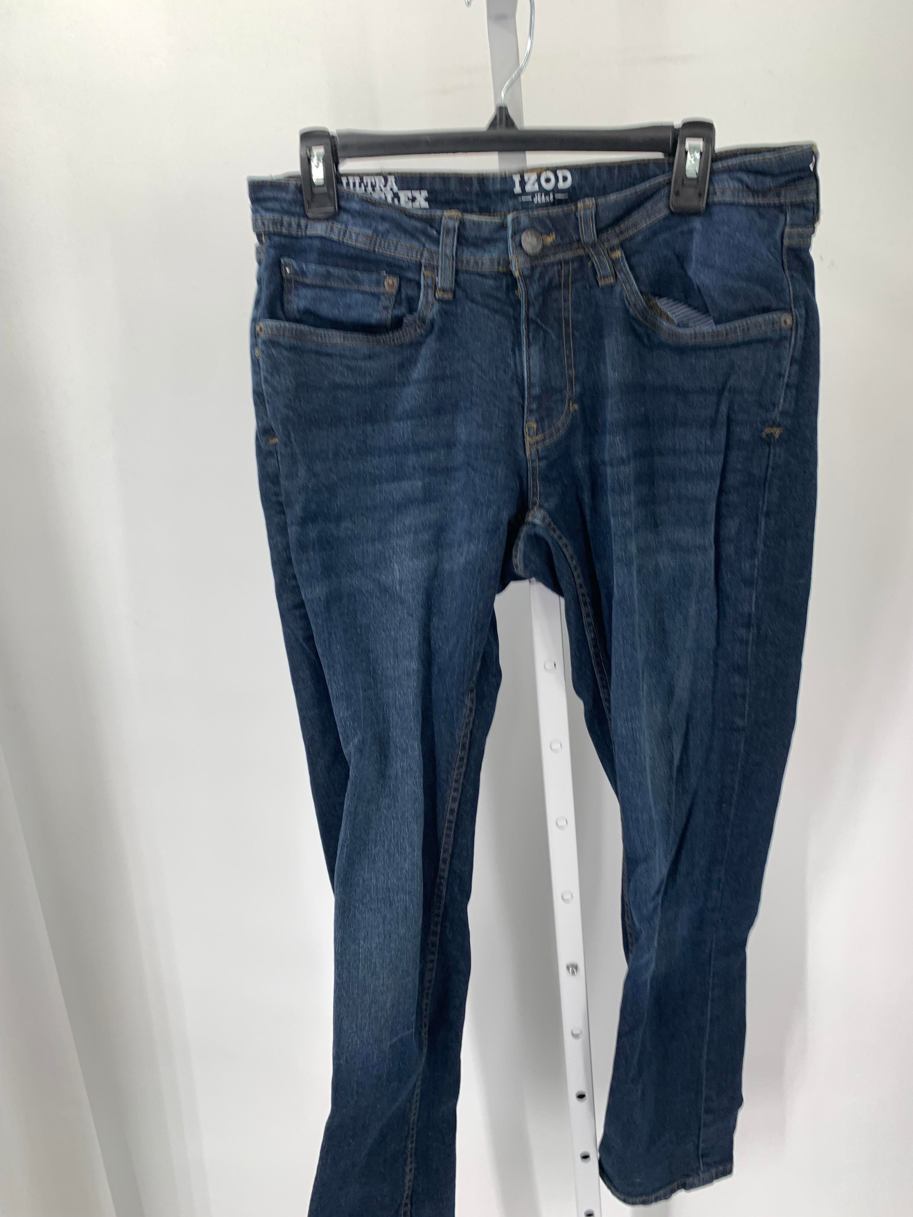 STRAIGHT FIT JEANS