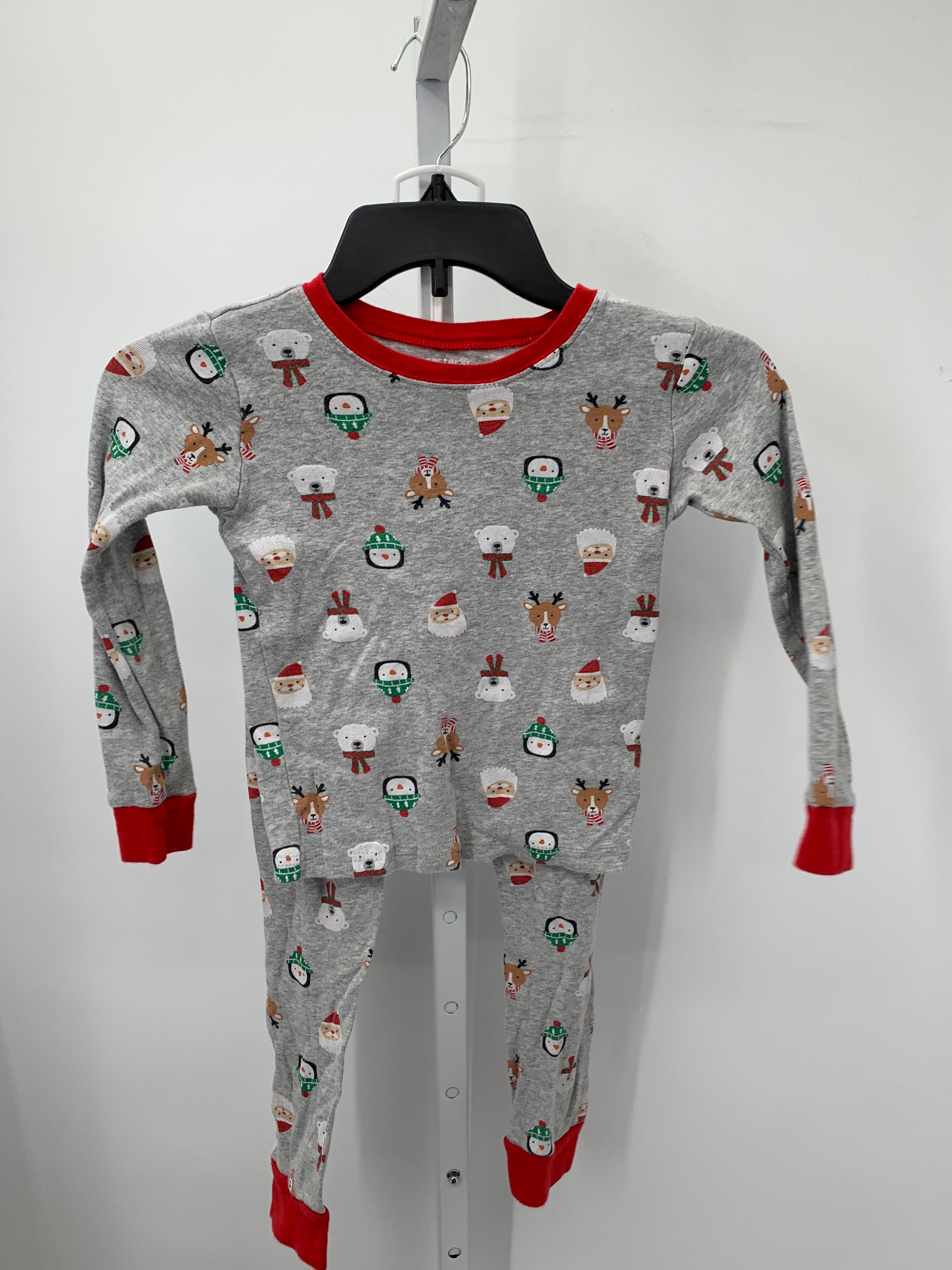 PAJAMAS ANIMALS AND SANTA
