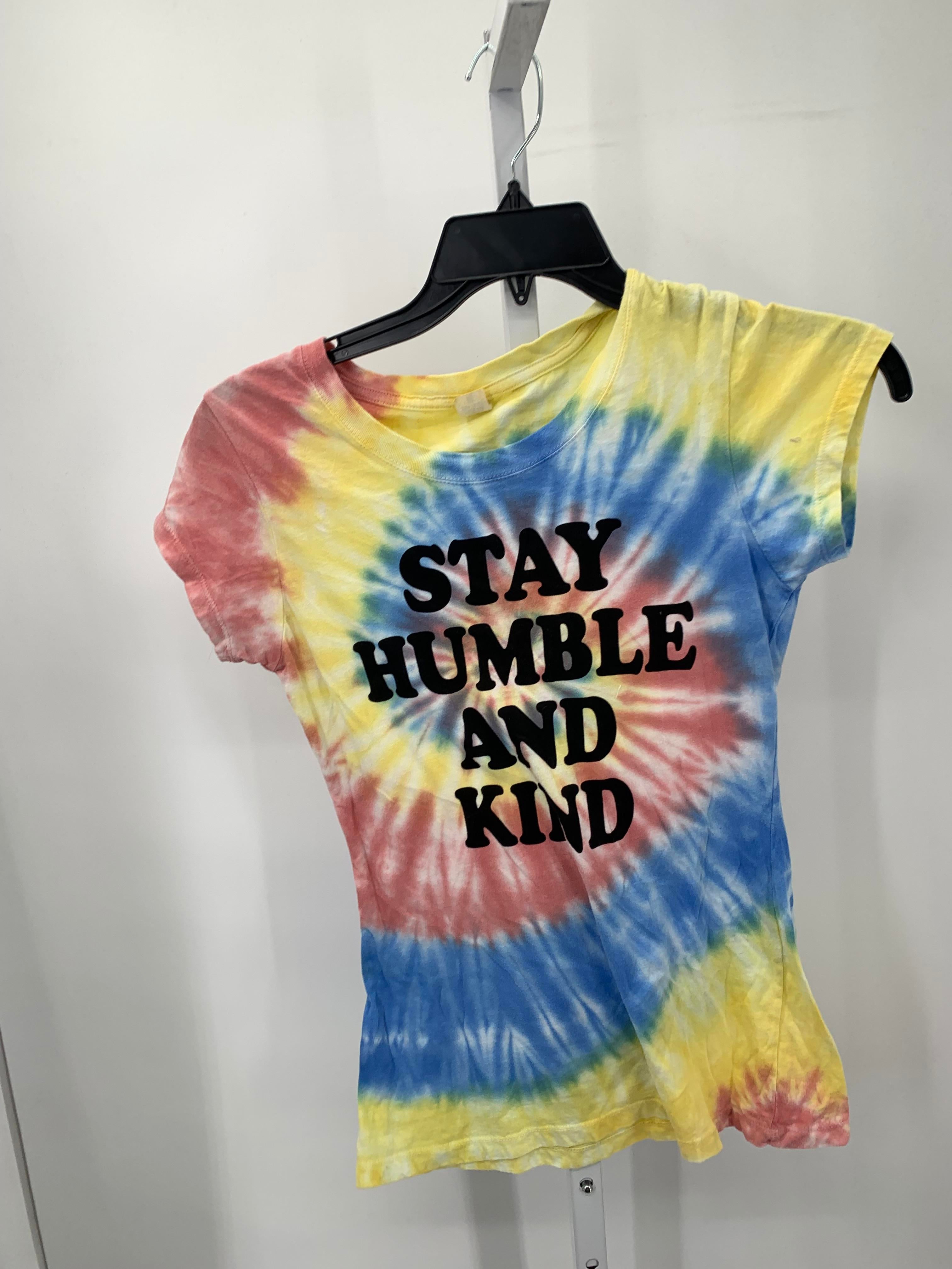 Size Medium Juniors Short Sleeve Shirt