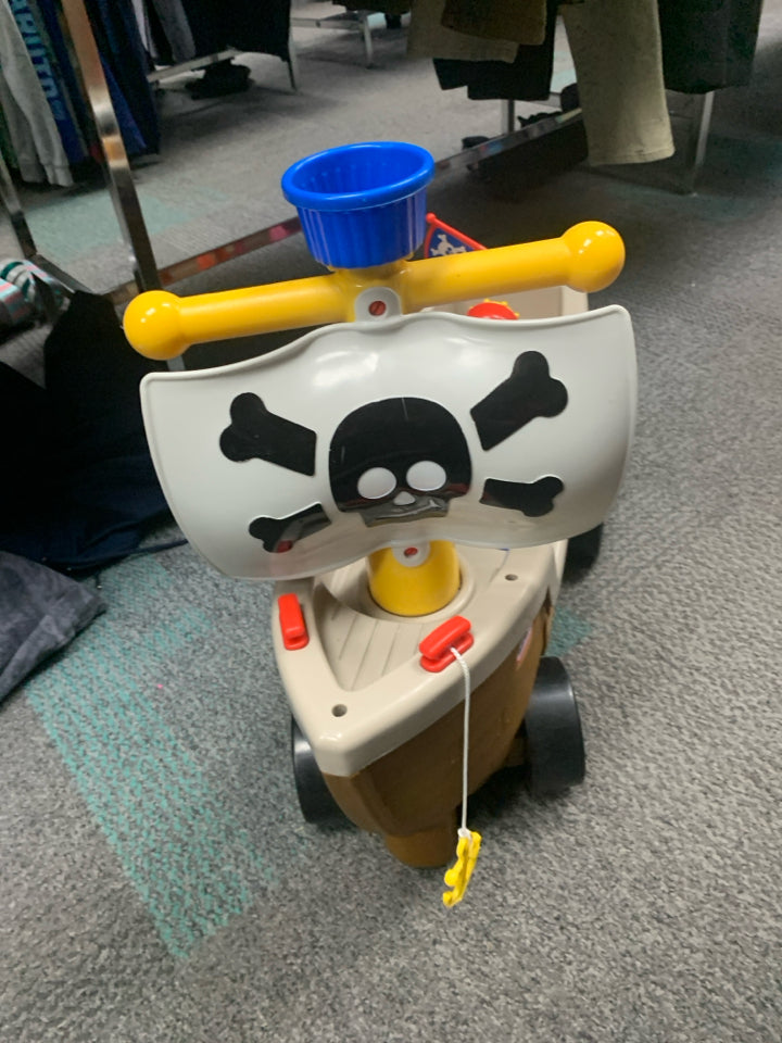 Little Tikes Play n Scoot Pirate Ship
